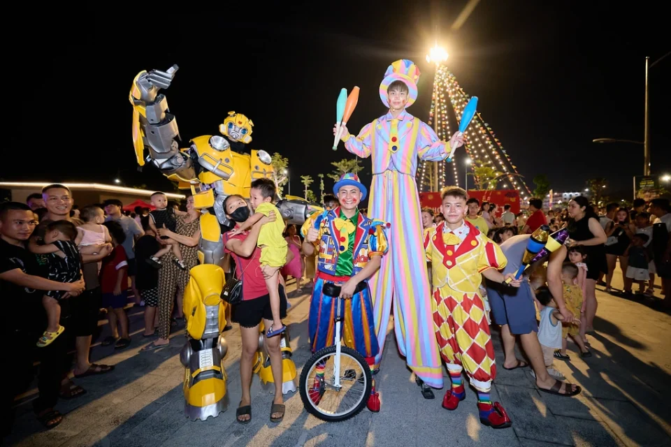 sun-urban-city-kham-pha-ha-nam-mua-he-2025